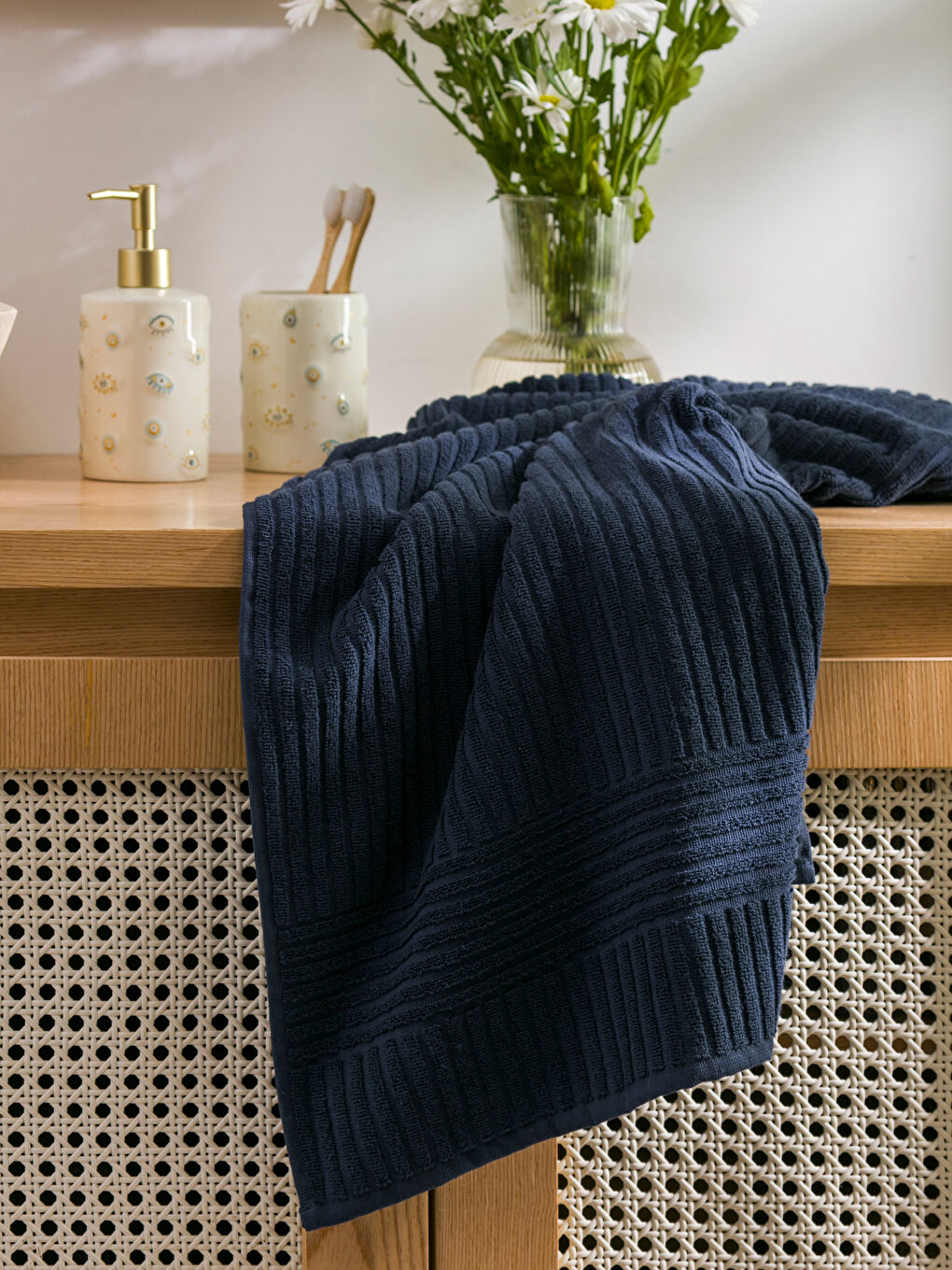 İndigo Desenli Banyo Havlusu 70x140 cm