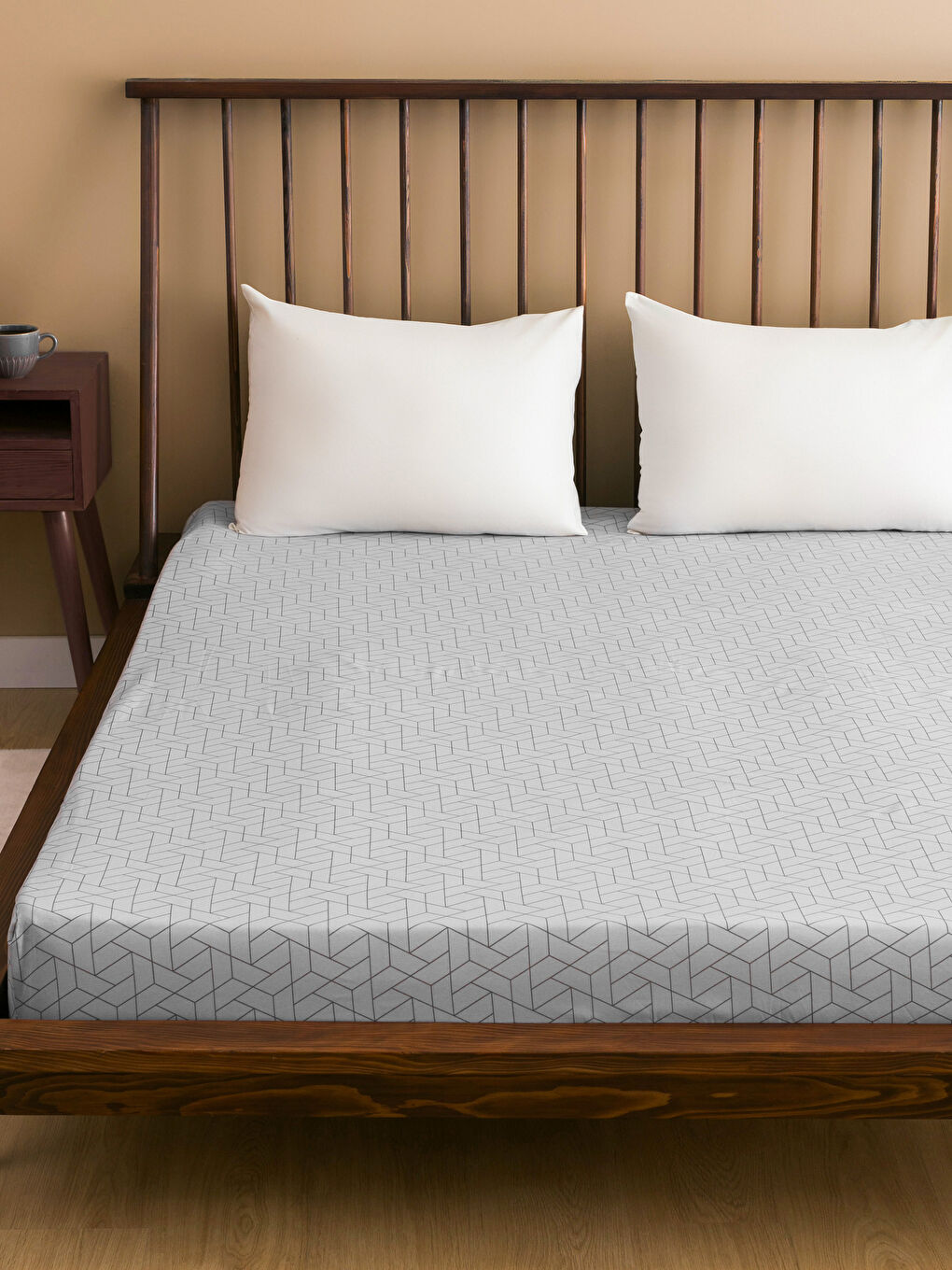 Geometric Patterned Double Sheet