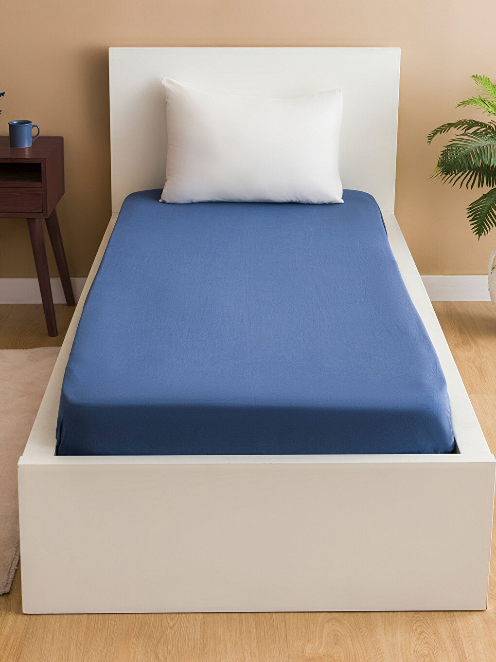 Мен секс-құл болғым келеді, мен әйелмін.