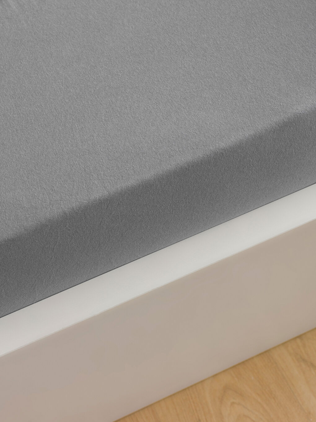 Plain Fitted Single Bed Sheet 100x200x30 cm-1