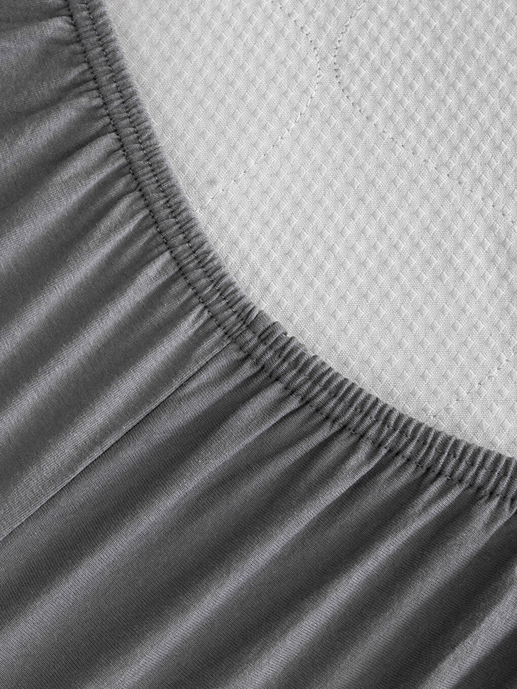 Plain Fitted Single Bed Sheet 100x200x30 cm-3