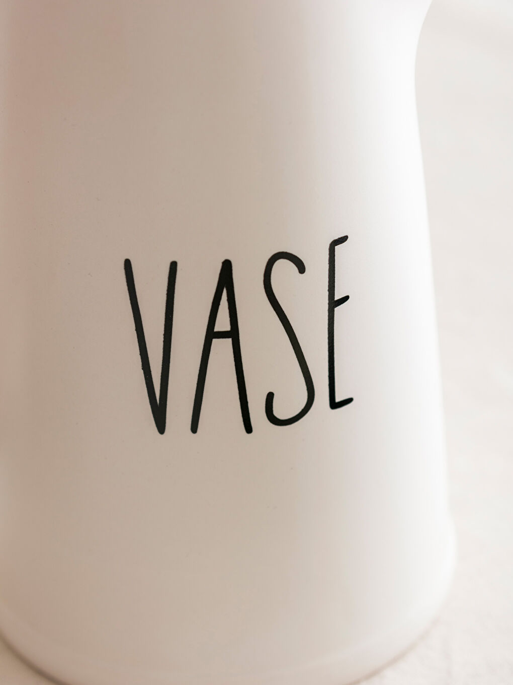 Siyah Baskılı Seramik Vazo-3