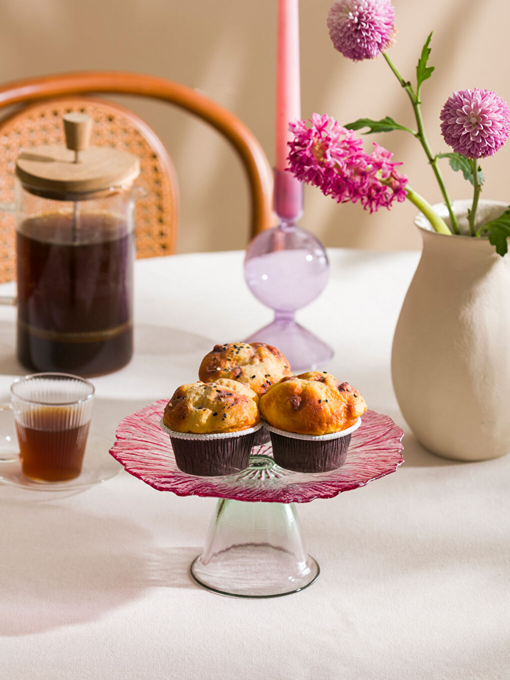 Pembe Ayaklı Cam Sunumluk 21 cm