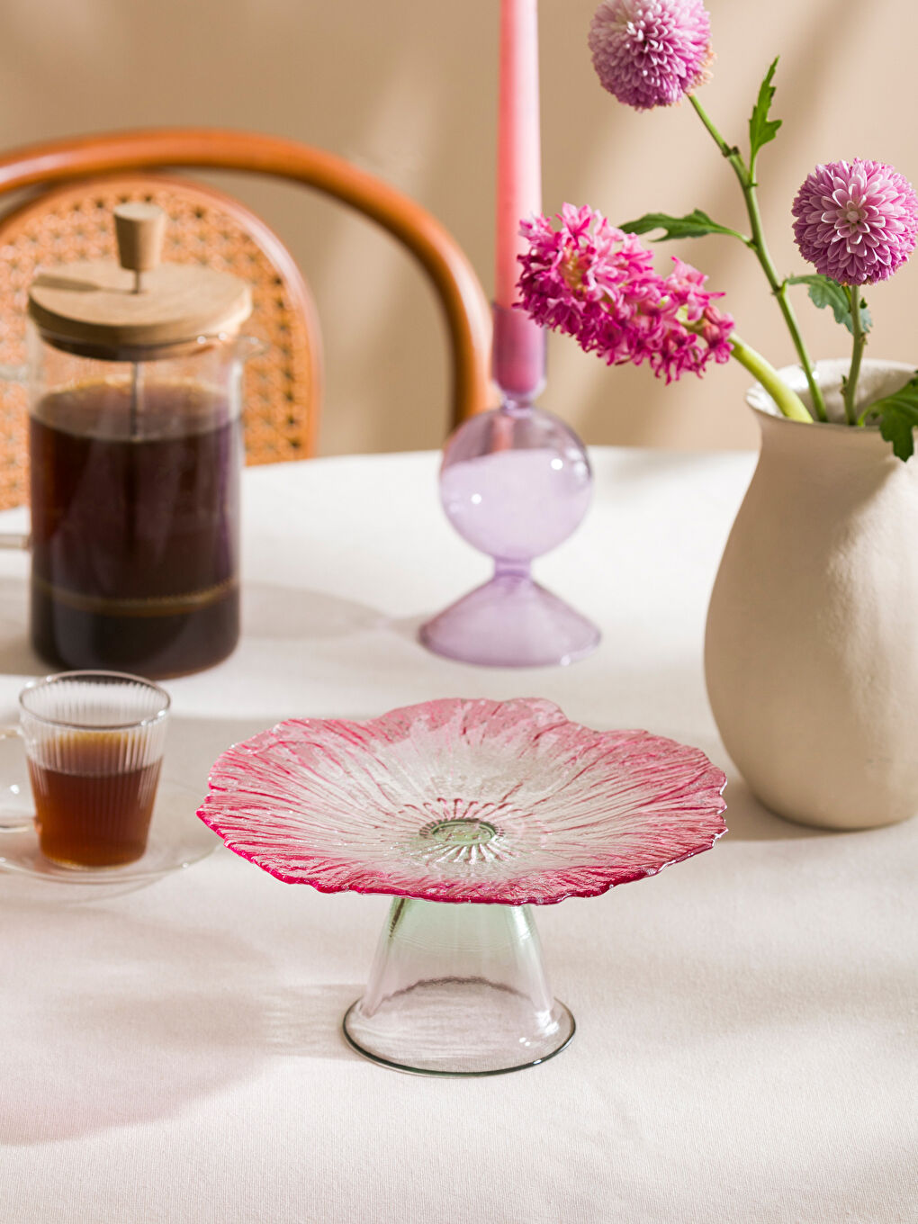 Pembe Ayaklı Cam Sunumluk 21 cm-1