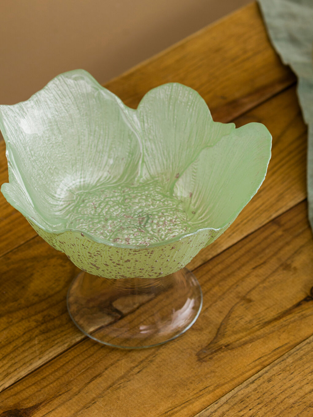 Turkuaz Ayaklı Cam Sunumluk 16 cm-2