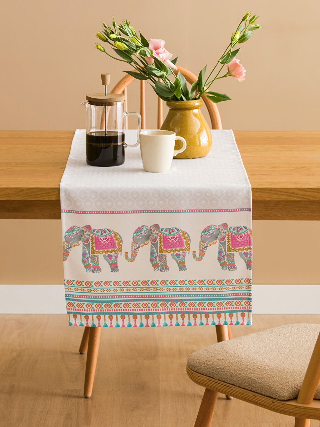 Karışık Fil Baskılı Runner 45x150 cm