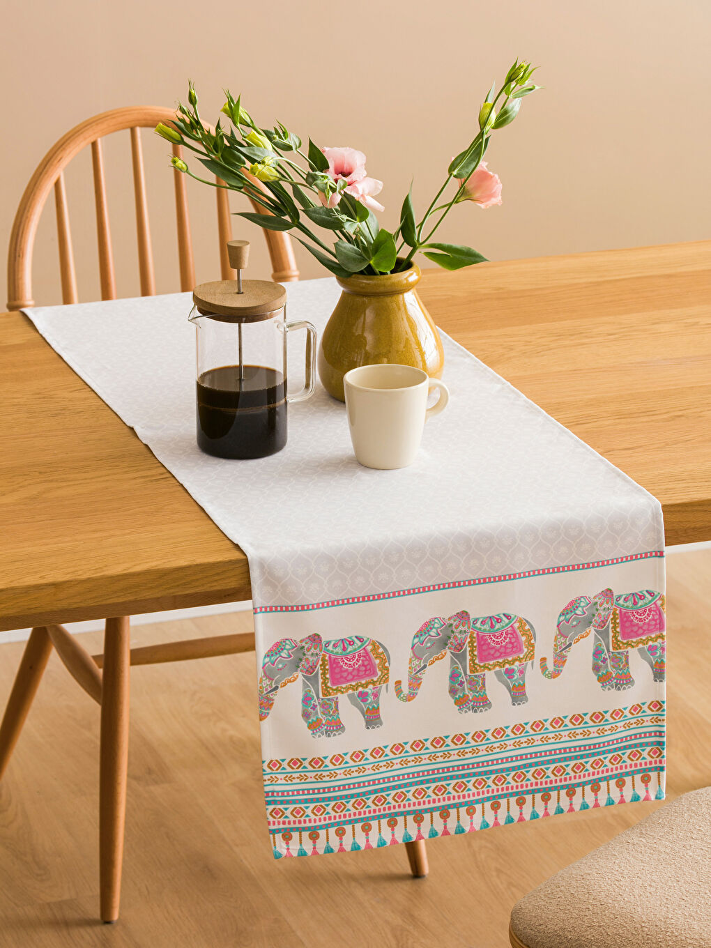 Karışık Fil Baskılı Runner 45x150 cm-1