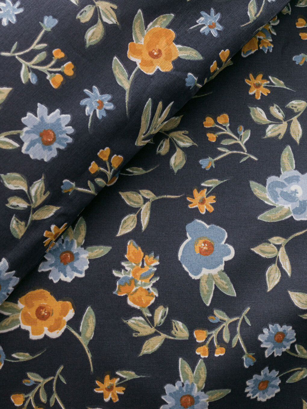 Karışık Çiçek Desenli Çift Kişilik Nevresim Seti-4