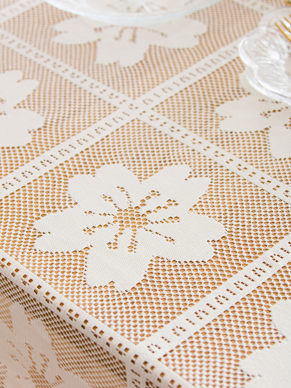 Lace Detailed Table Cloth 150x150 Cm -S4JG41Z8-FEF