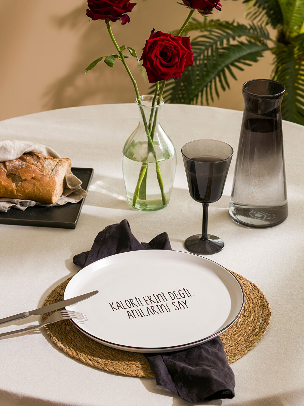 Siyah Baskılı Seramik Tabak 28 cm