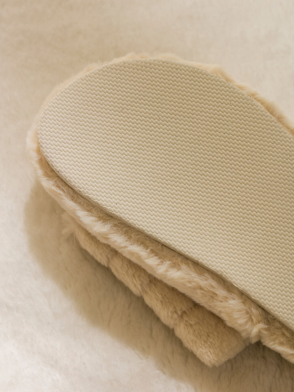 Plain Plush Women's Home Slippers-4