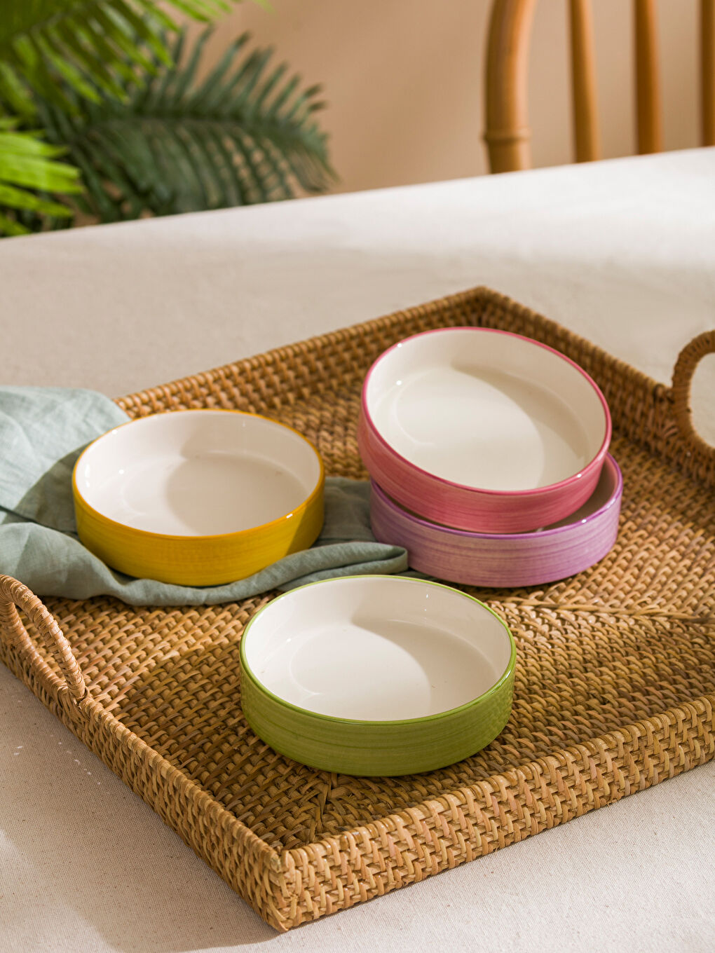 Plain Ceramic Bowl Set of 4 13 cm
