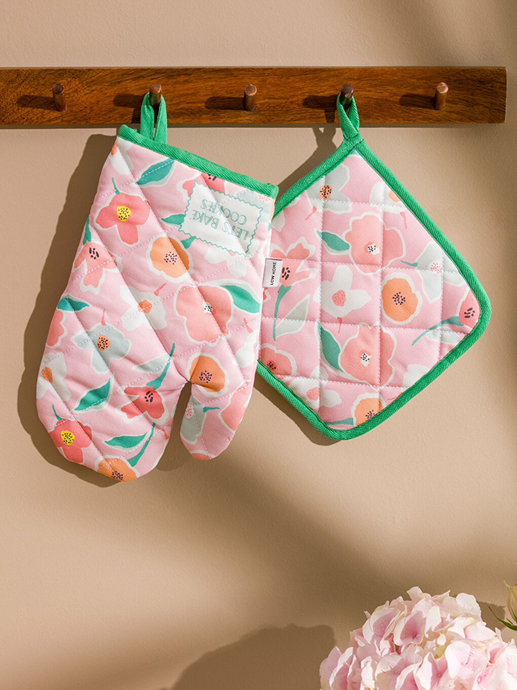 Cotton Floral Printed Oven Mitten Set 2 Pack-1