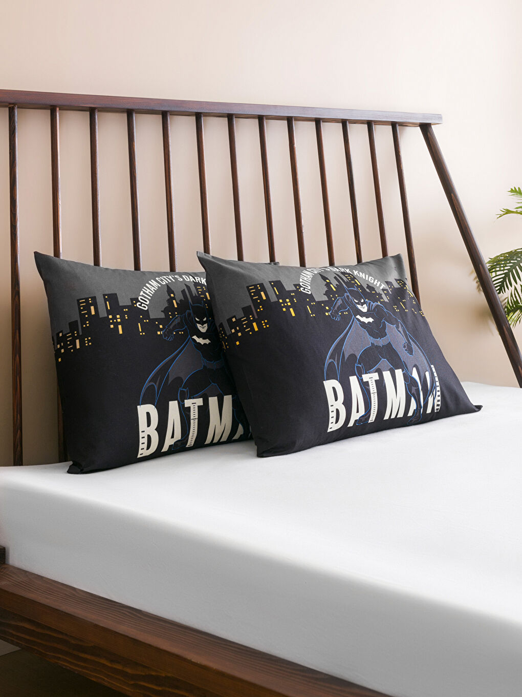 LCW HOME Karışık Baskılı Batman Baskılı Yastık Kılıfı 2'li 50x70 Cm