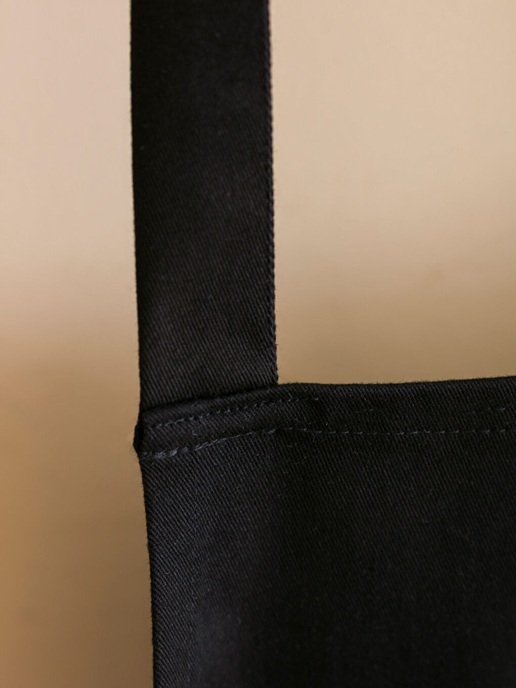 Siyah Baskılı Mutfak Önlüğü-2