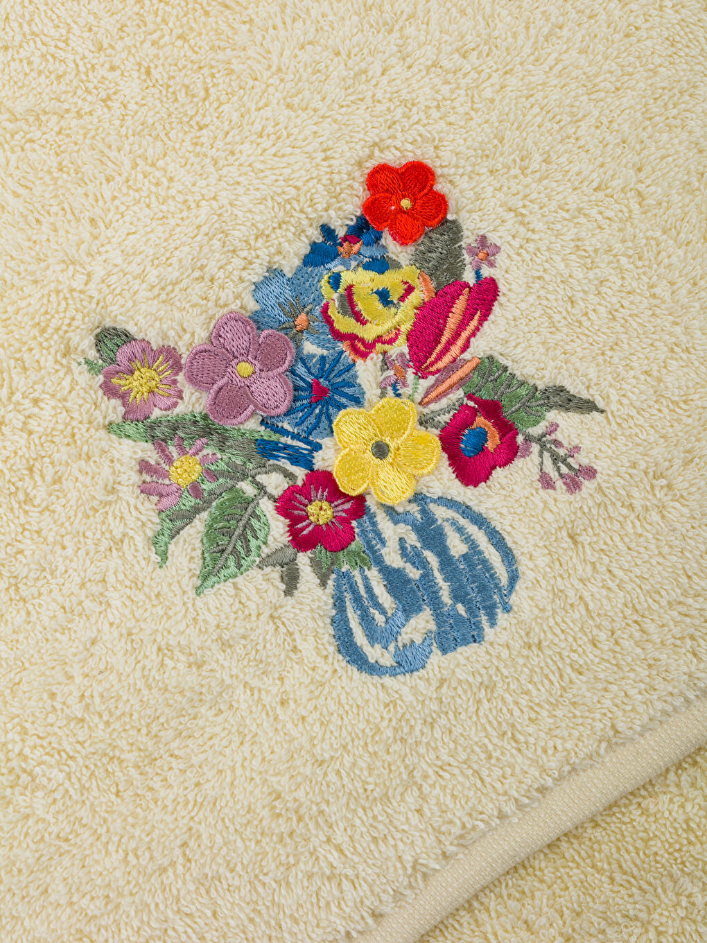 LCW HOME Floral Embroidered Hand Towel 50x80 cm -S4L426Z8-VZM