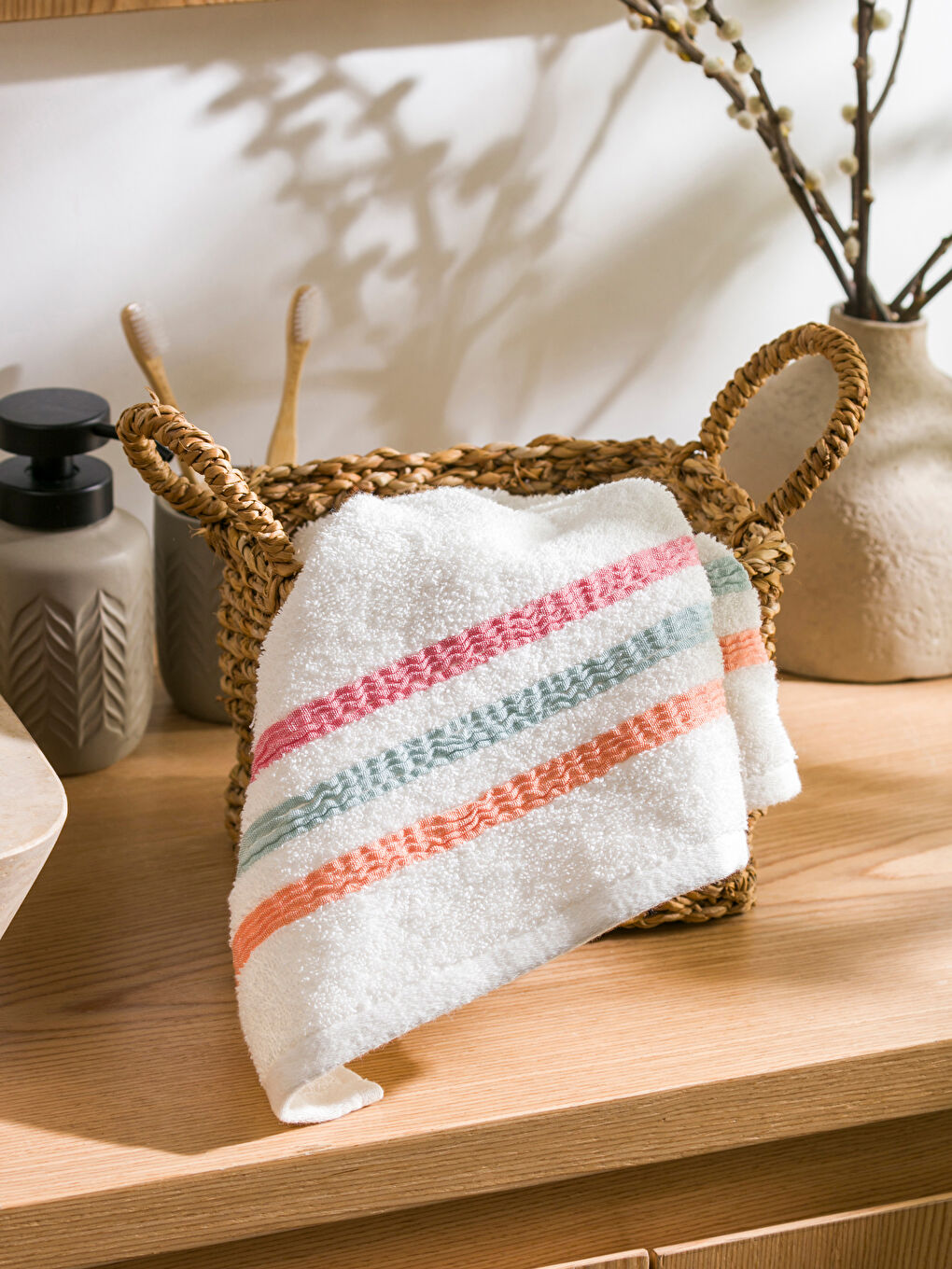 Ekru Çizgi Desenli Yüz Havlusu 50x80 cm