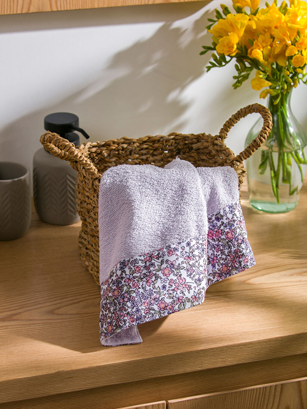 Floral Printed Hand Towel 50x80 cm