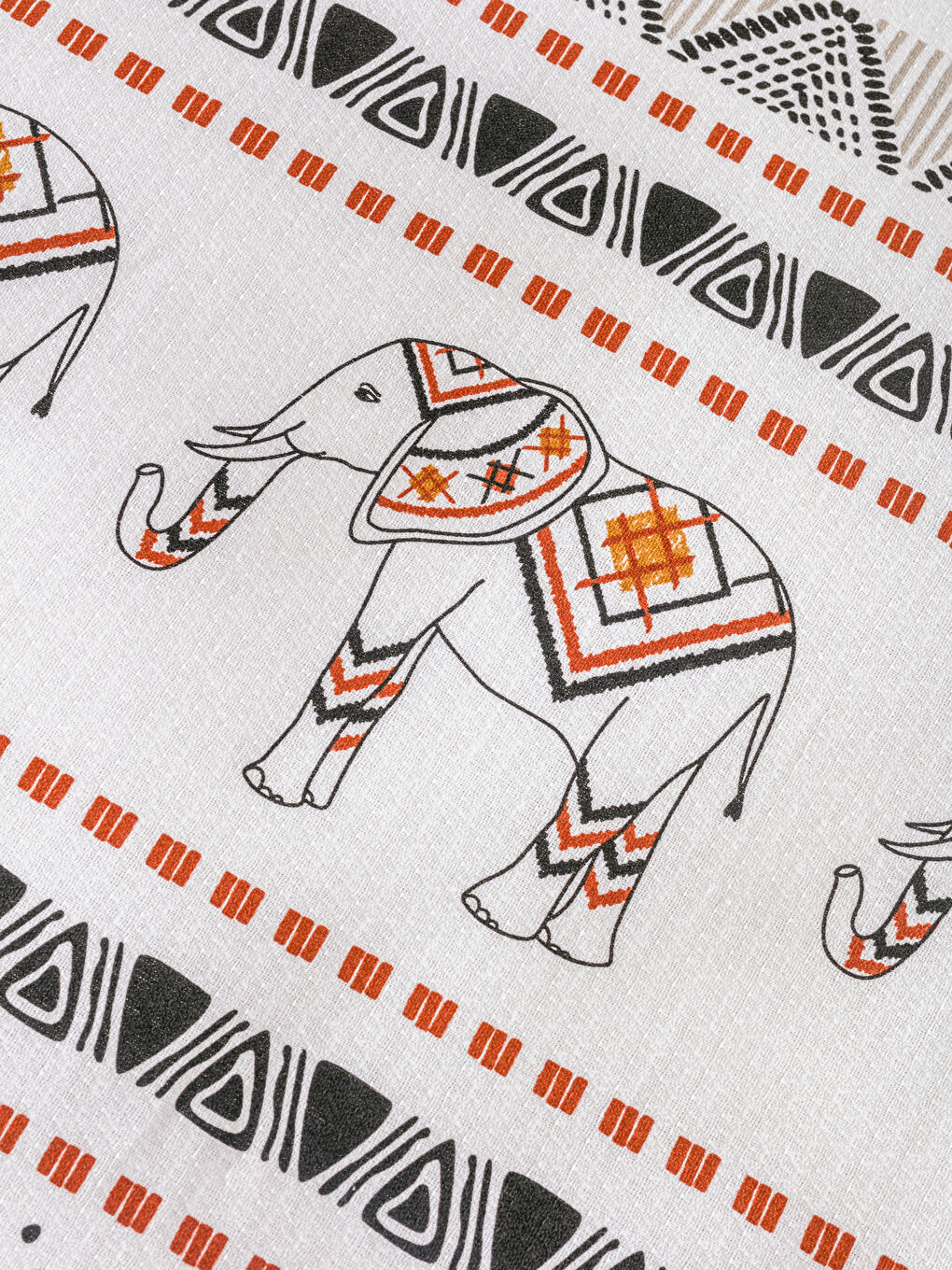 Karışık Fil Baskılı Çift Kişilik Pike Seti-4