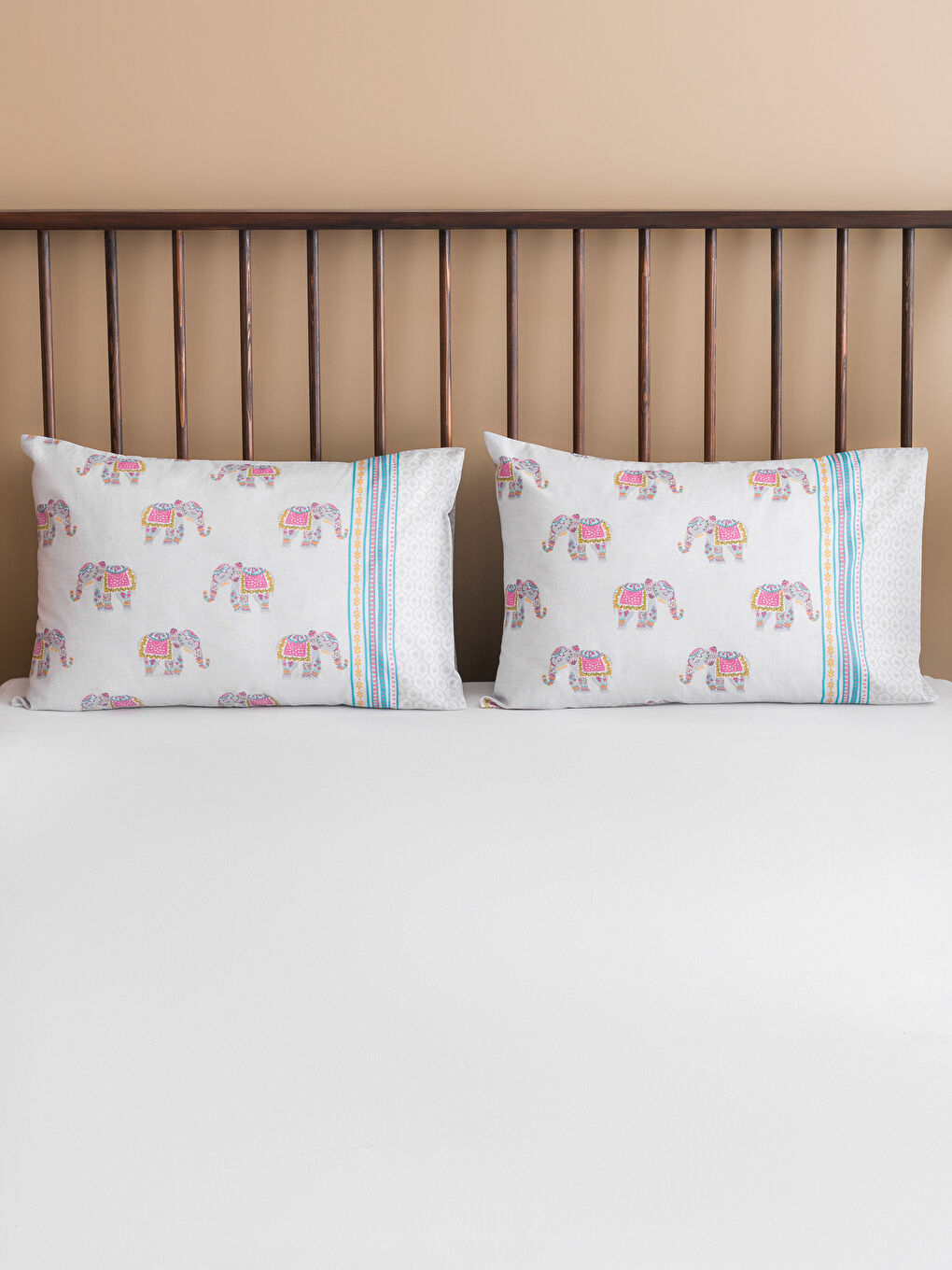 Karışık Fil Baskılı Yastık Kılıfı 2'li 50x70 cm-1