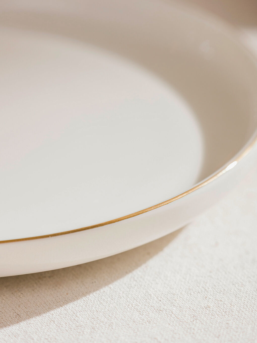 Ekru Porselen Çukur Tabak 19 cm-2