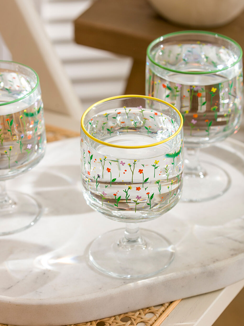Karışık Çiçek Baskılı Ayaklı Cam Bardak 3'lü 300 ml-2