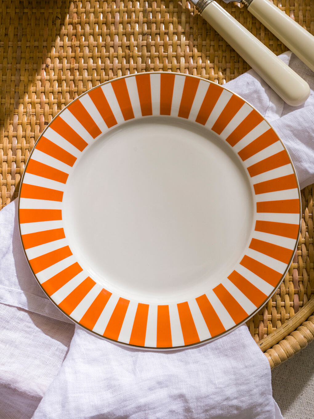 Porcelanski Tanjir Za Torte Sa Printom19 cm -S5AQ29Z8-LSR