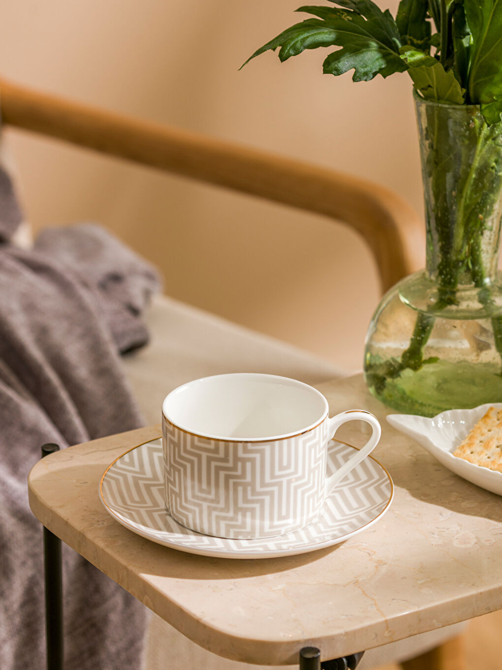 Bej Çizgi Desenli Porselen Çay Fincanı 220 ml