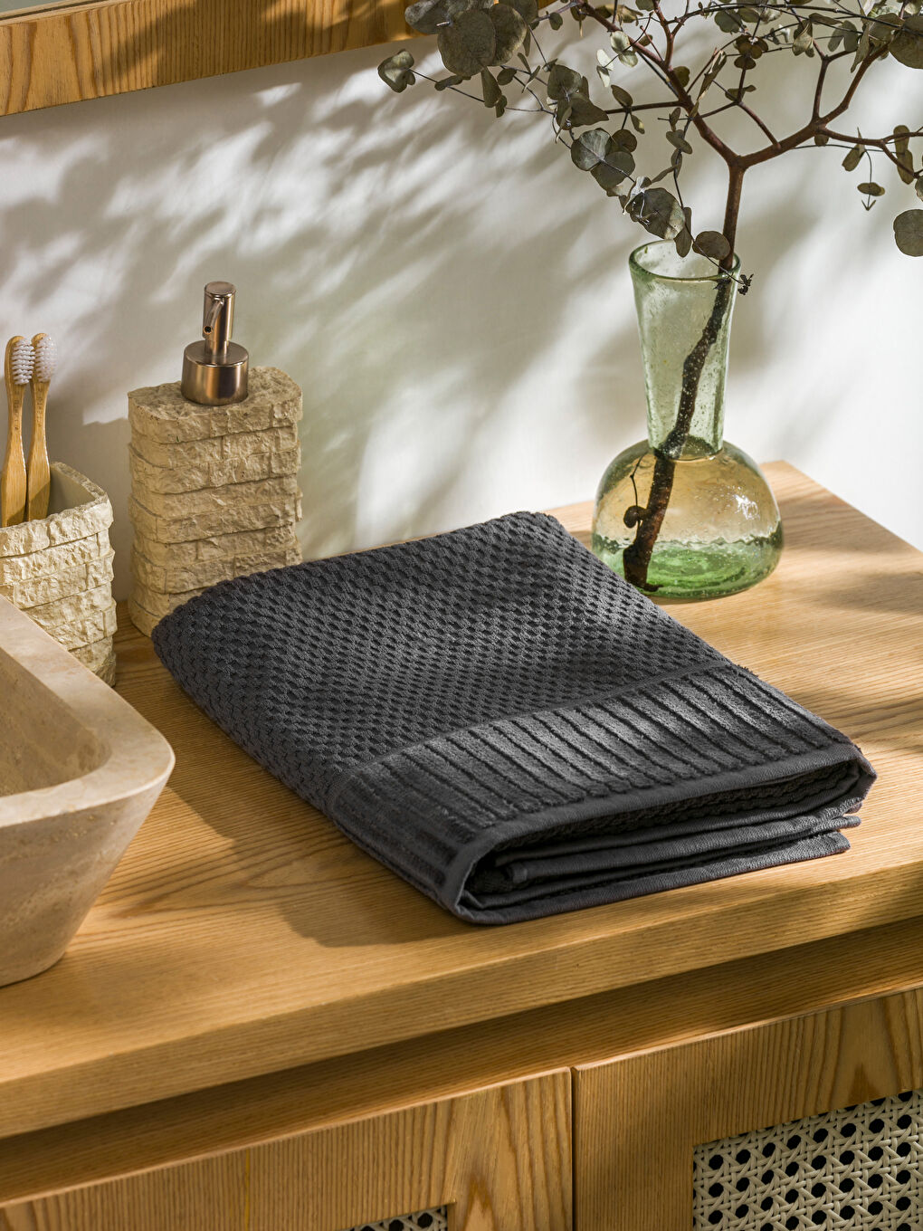 Embroidered Bath Towel 70x140 cm -S5BG50Z8-VYV
