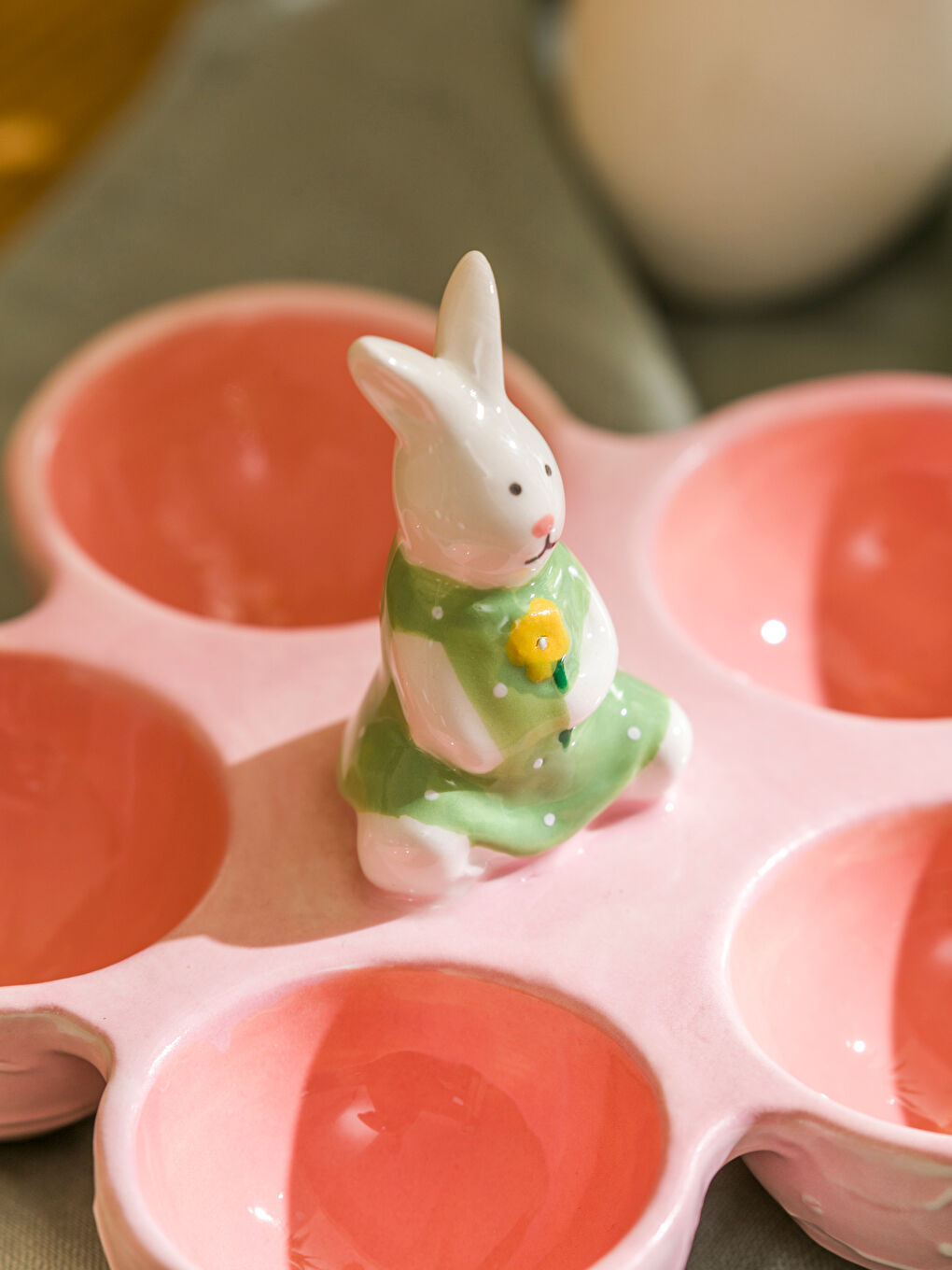 Egg Cup with Rabbit Figure -S5CH26Z8-F9C