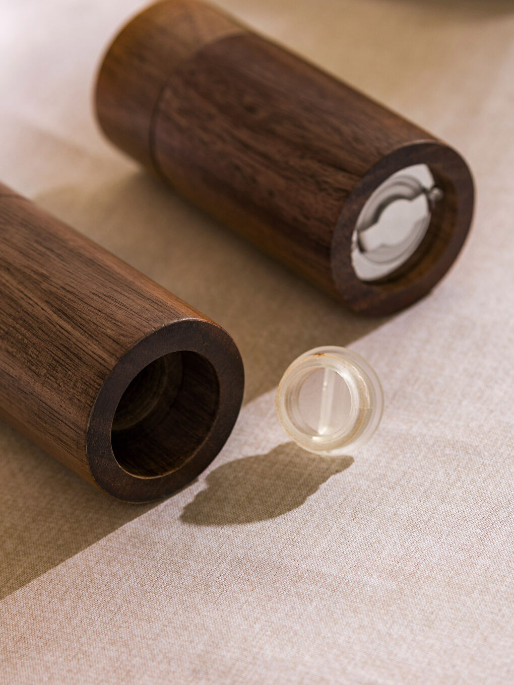 Kahverengi Ahşap Tuzluk ve Biberlik Seti-2