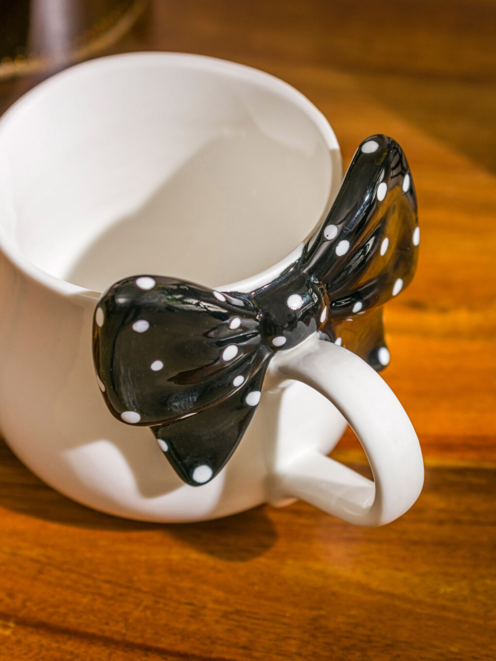Bow Detailed Porcelain Mug 430 ml -S5CL96Z8-LQJ