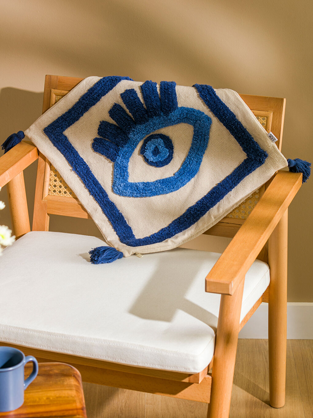 LCW HOME Mavi Göz Nakışlı Kırlent Kılıfı 45x45 Cm - 1