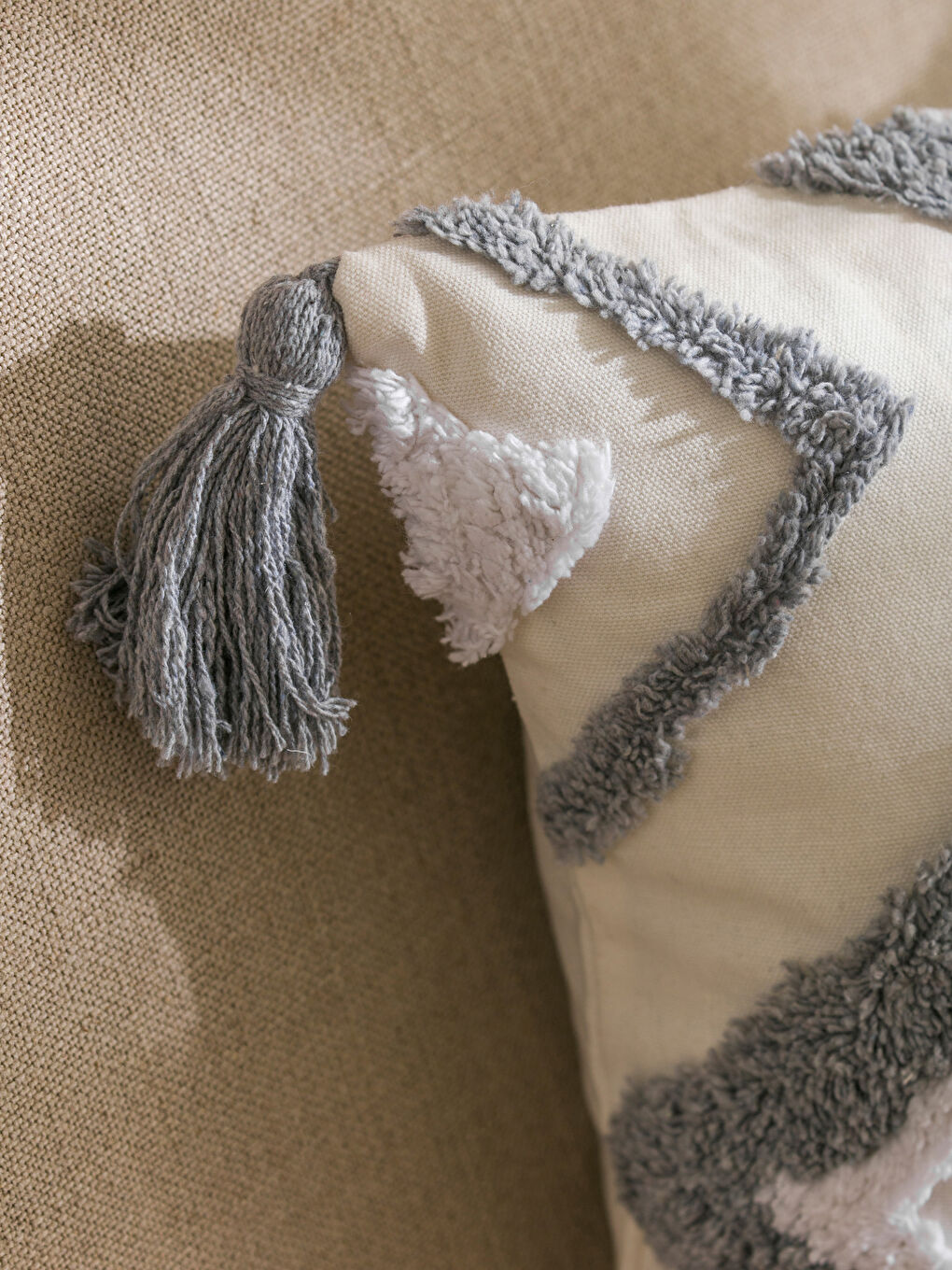 Housse de Coussin à Pompons 45x45 cm-2