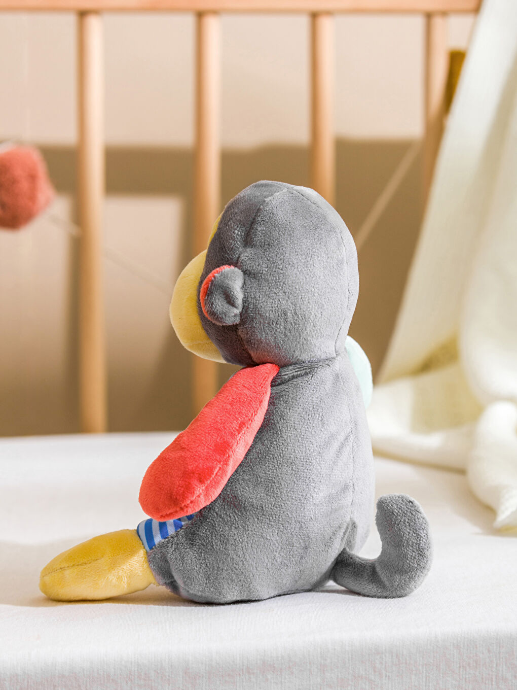 LCW HOME Karışık Maymun Figürlü Pelüş Bebek Kırlent 25 Cm - 1