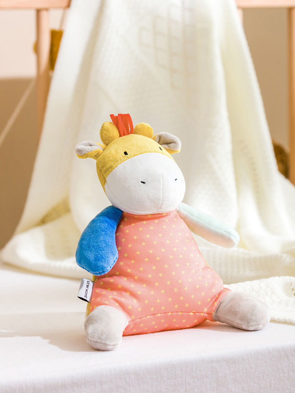 LCW HOME Karışık Pelüş Dolgulu Bebek Kırlent 27 Cm