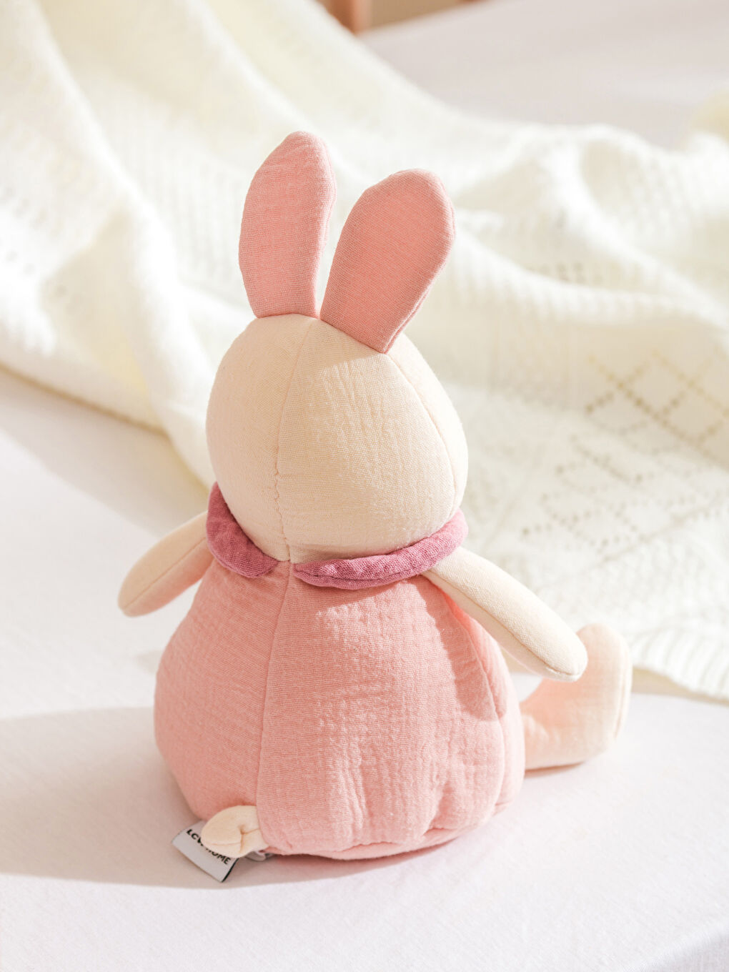 LCW HOME Karışık Tavşan Görünümlü Pelüş Bebek Kırlent 33 Cm - 1
