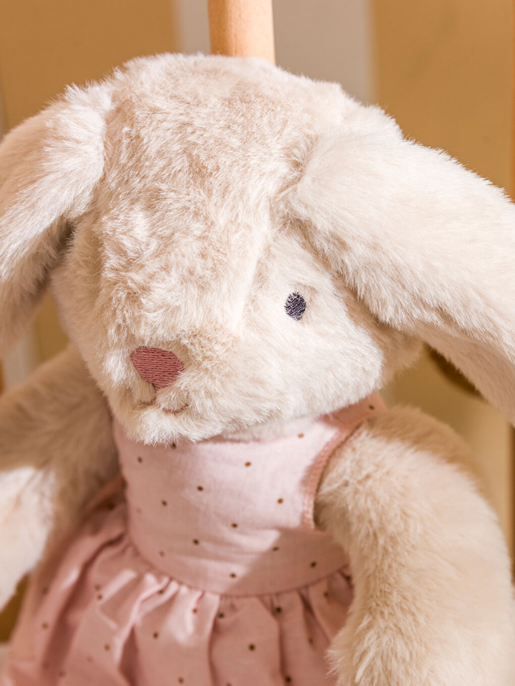 LCW HOME Bej Tavşan Figürlü Pelüş Bebek Kırlent 35 Cm - 2