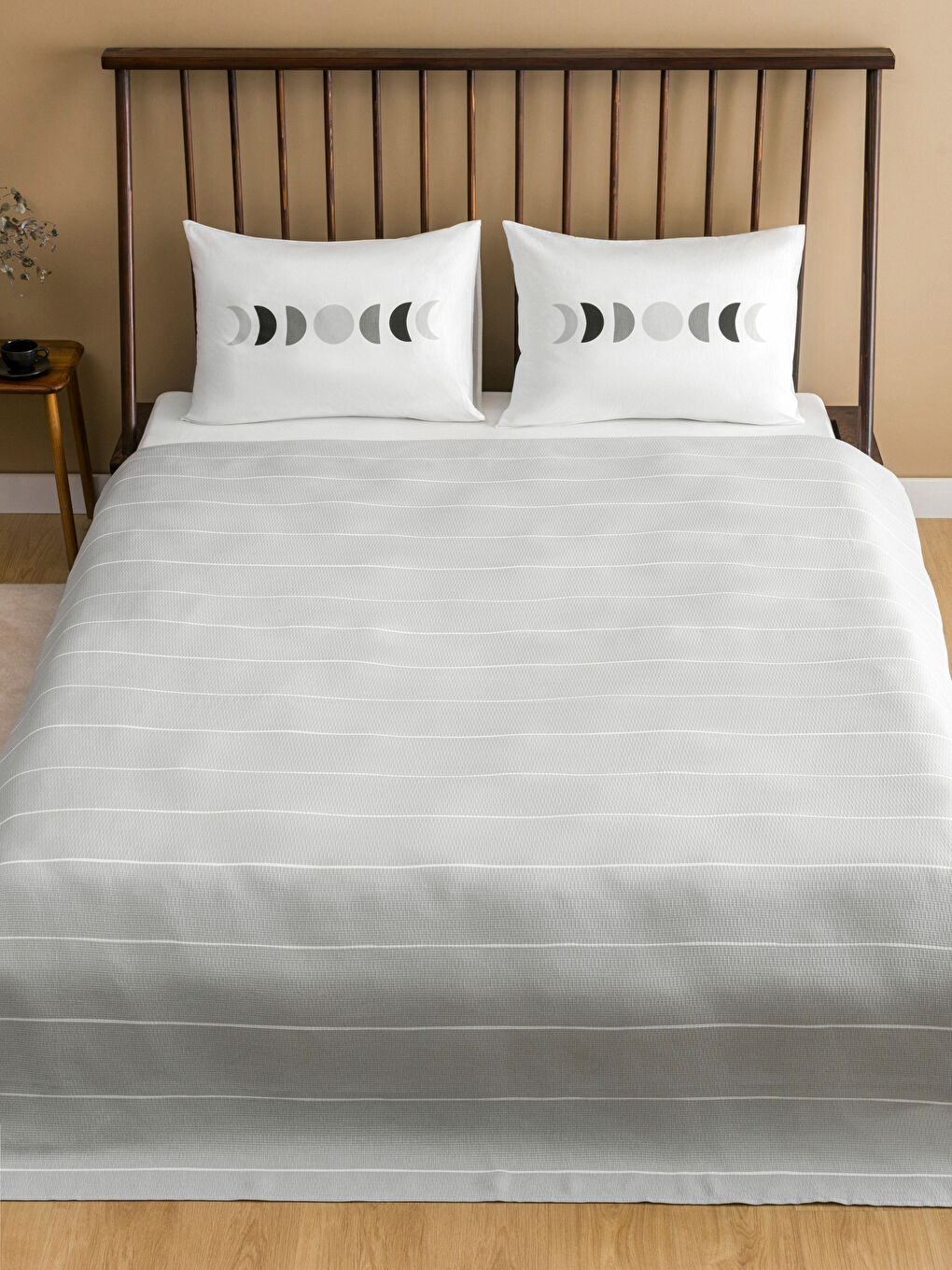 Karışık Çizgi Desenli Pamuklu Çift Kişilik Pike Seti-1