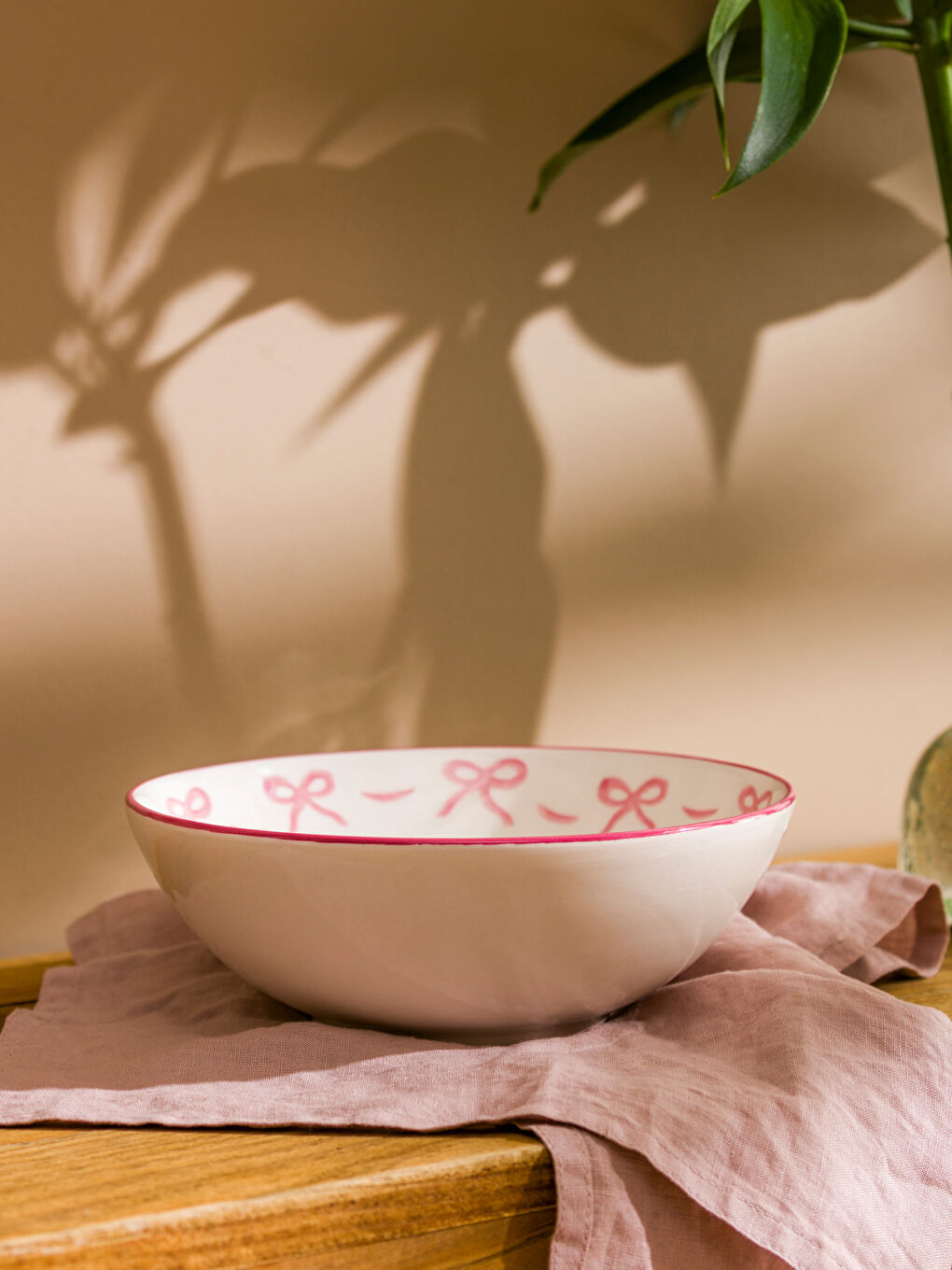 Керамическая салатница с принтом Бант 19 см-1