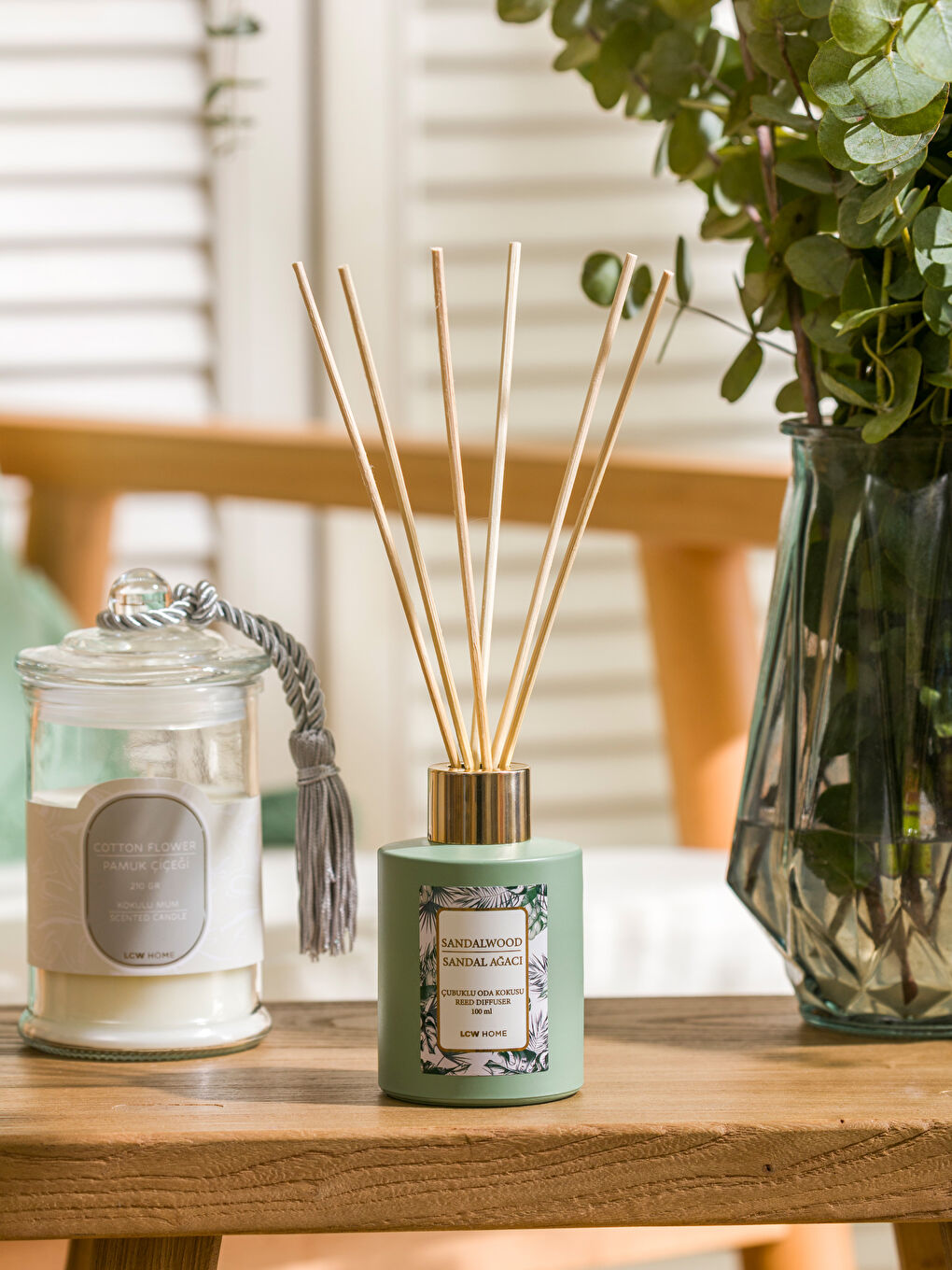 Sandalwood Scented Reed Room Fragrance 100 ml -S5FR53Z8-LRR