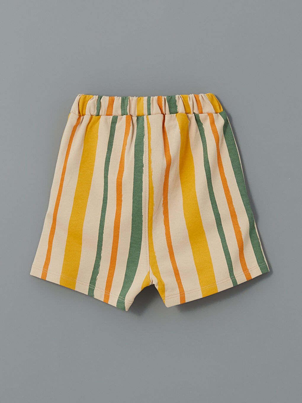 Bej Beli Lastikli Çizgili Erkek Bebek Şort-2