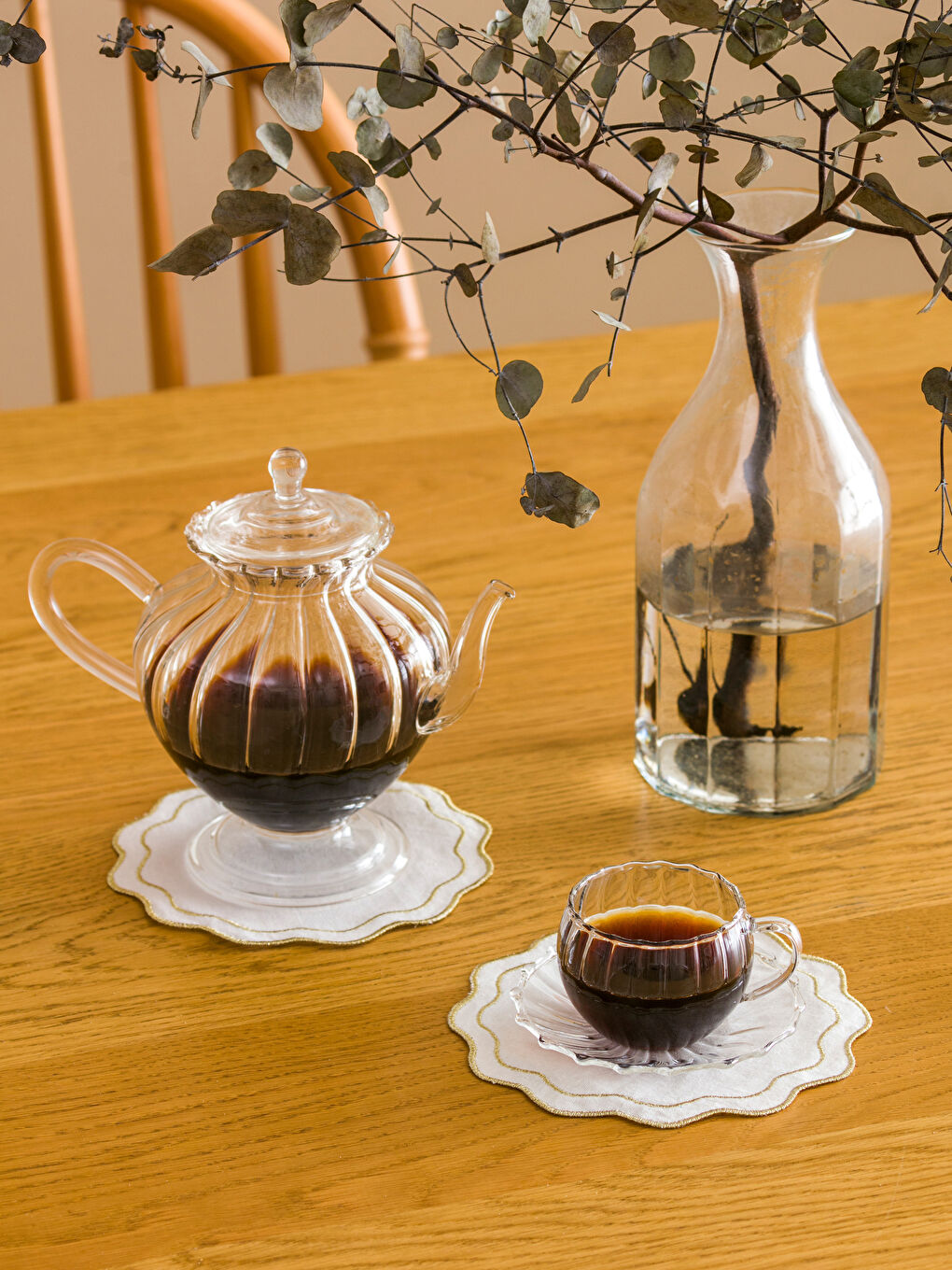 Beyaz Yaldızlı Kenar Detaylı Peçete 2'li 16 cm-1