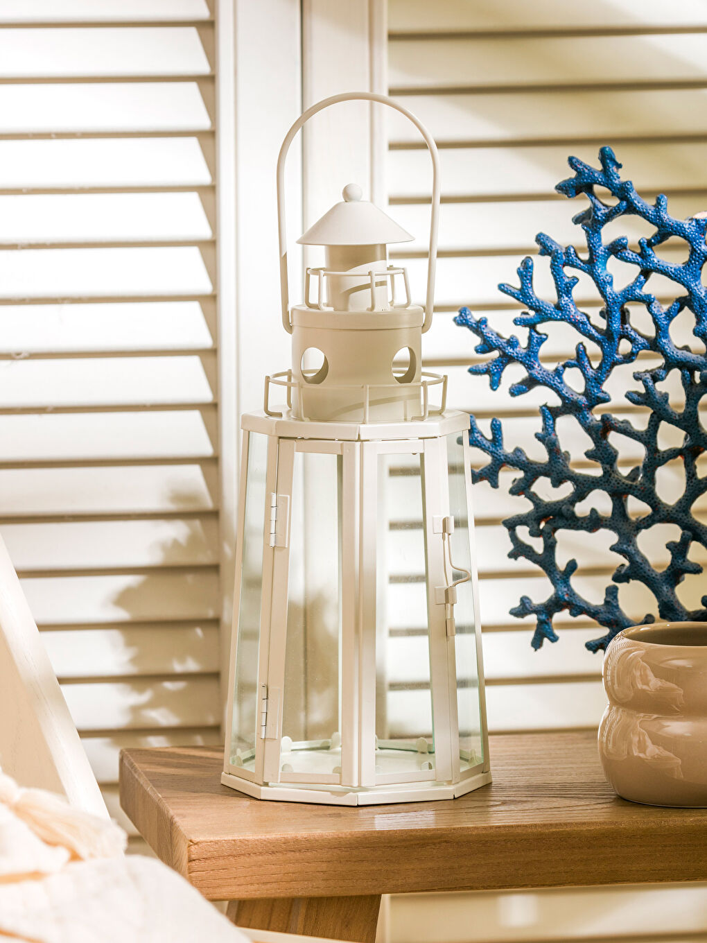 Beyaz Dekoratif Metal Deniz Feneri Mumluk 33 cm-1