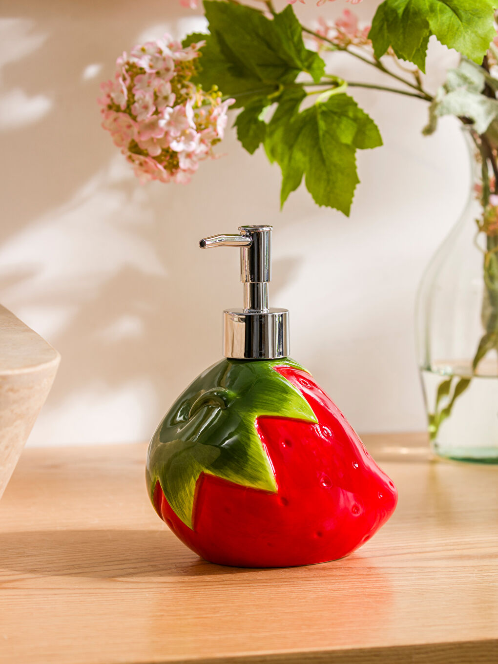 Strawberry Figured Ceramic Liquid Soap Dispenser -S5G736Z8-K90