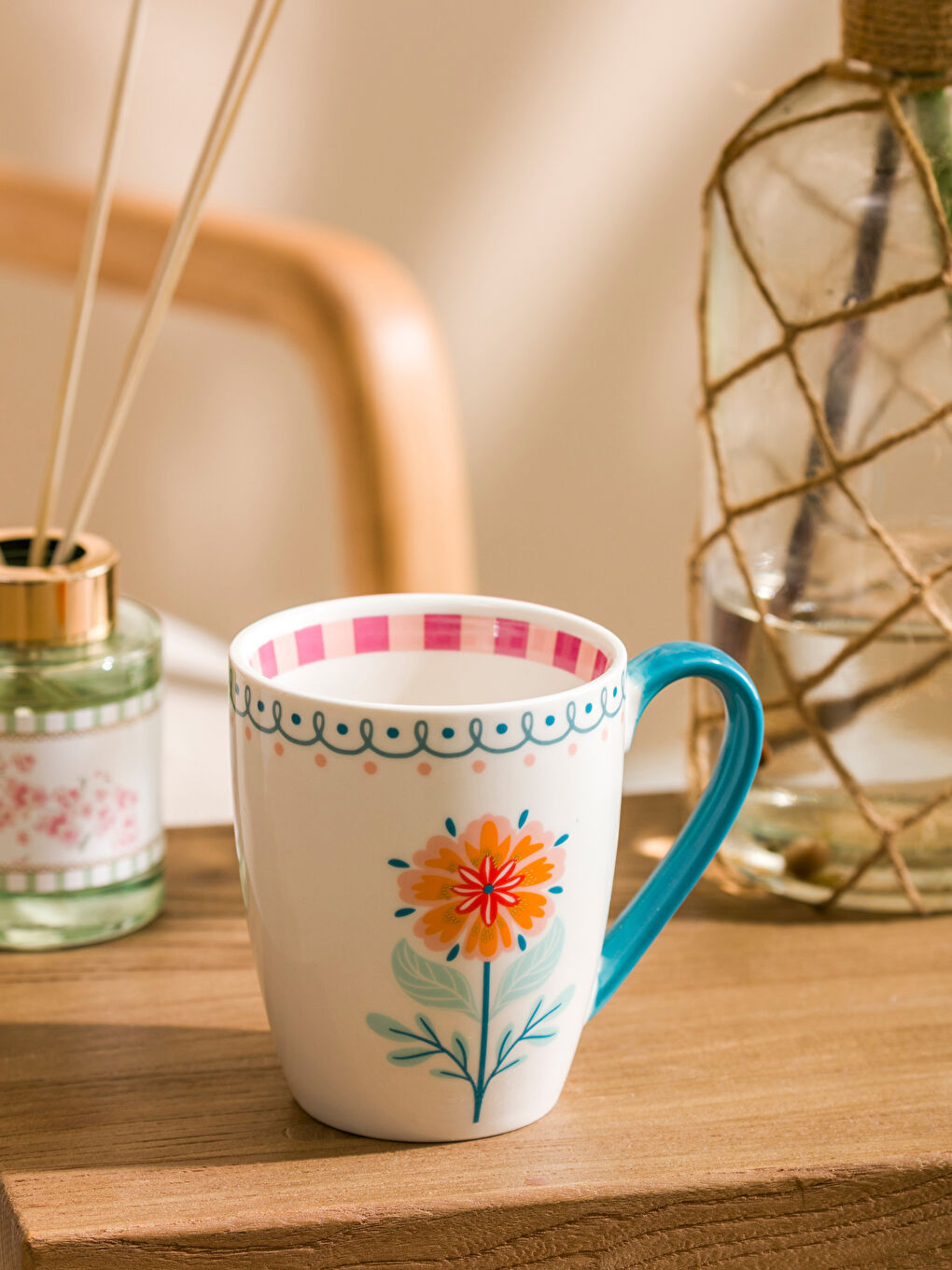LCW HOME Karişik Çiçek Baskılı Porselen Kupa 320 ml