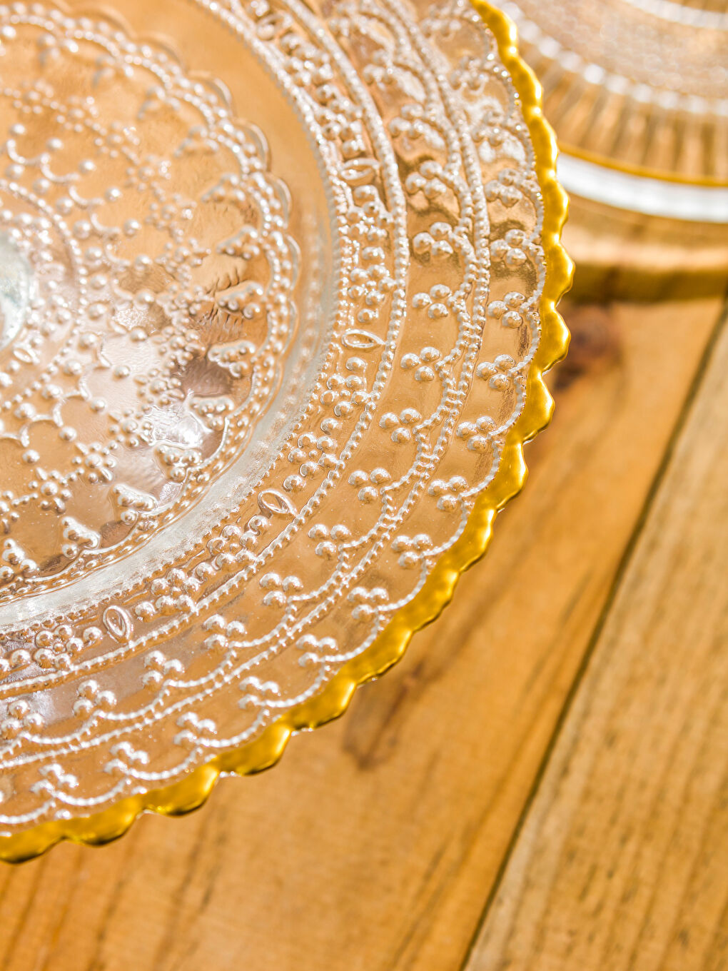 Glass Footed Cake Stand 21 cm-2