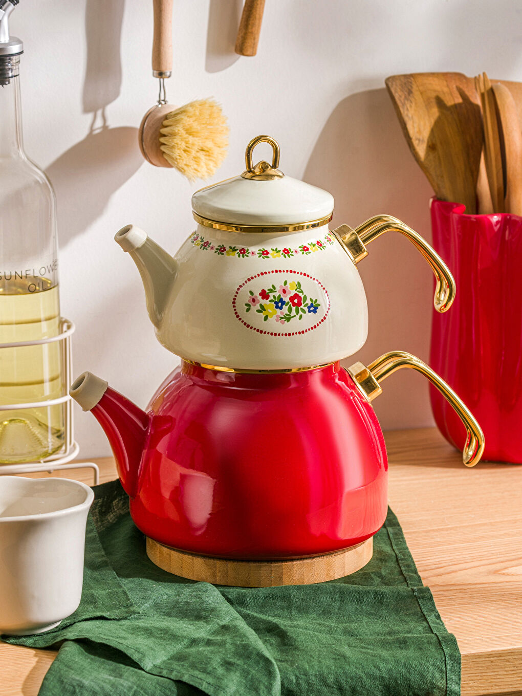 Karışık Çiçek Baskılı Emaye Çaydanlık