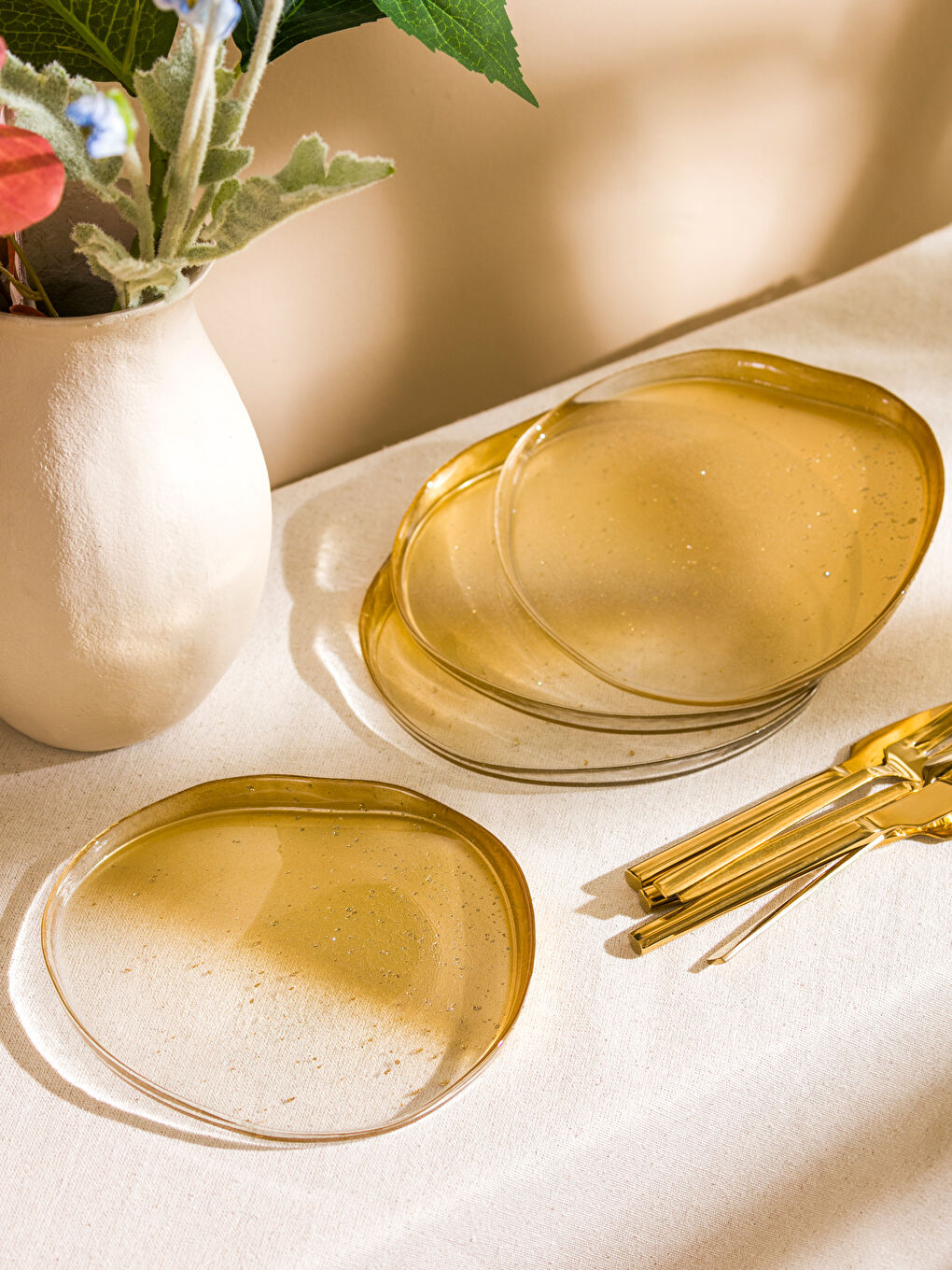 გამჭვირვალე მინის სერვირების ლანგარი 4-ცალიანი პაკეტი 18 სმ