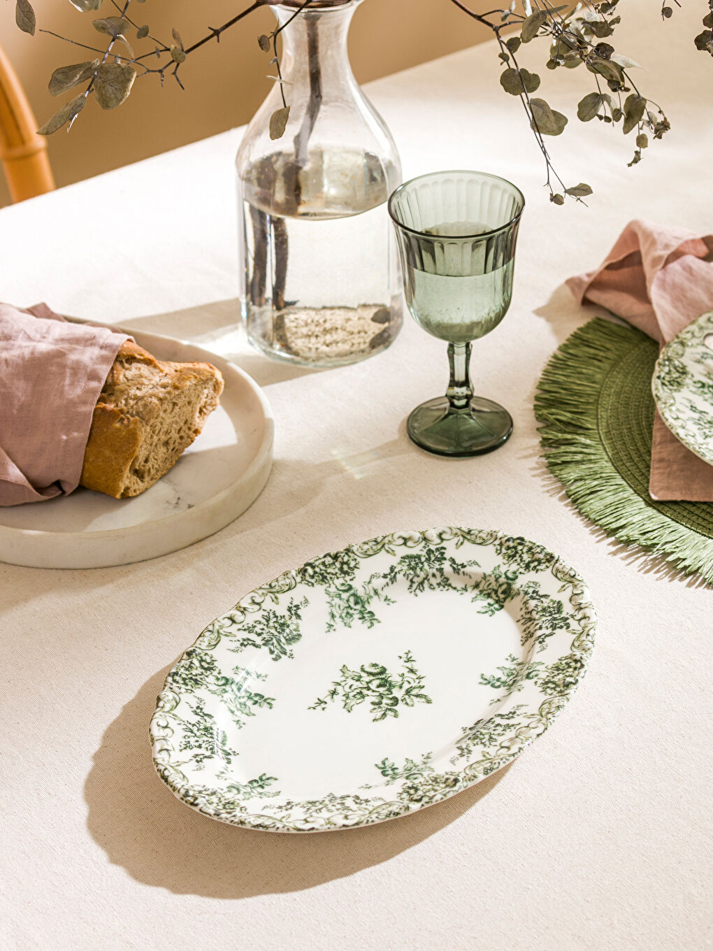 ნაბეჭდი ფაიფურის ნავის თეფში 30 სმ